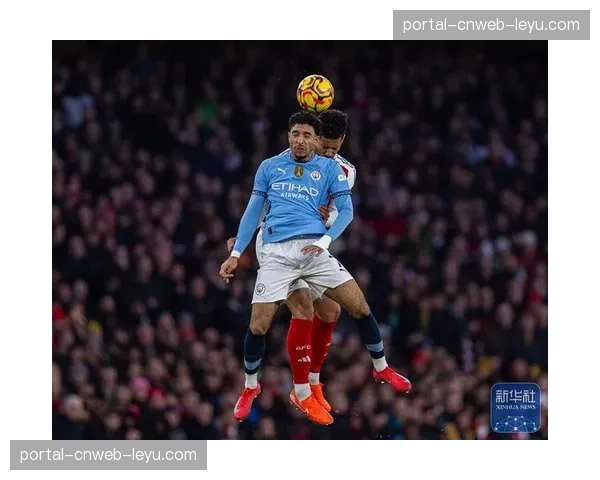 半场战报:哈兰德头球破门,曼城主场1-0暂时领先阿森纳 半场战报:哈兰德头球破门,曼城主场1-0暂时领先阿森纳